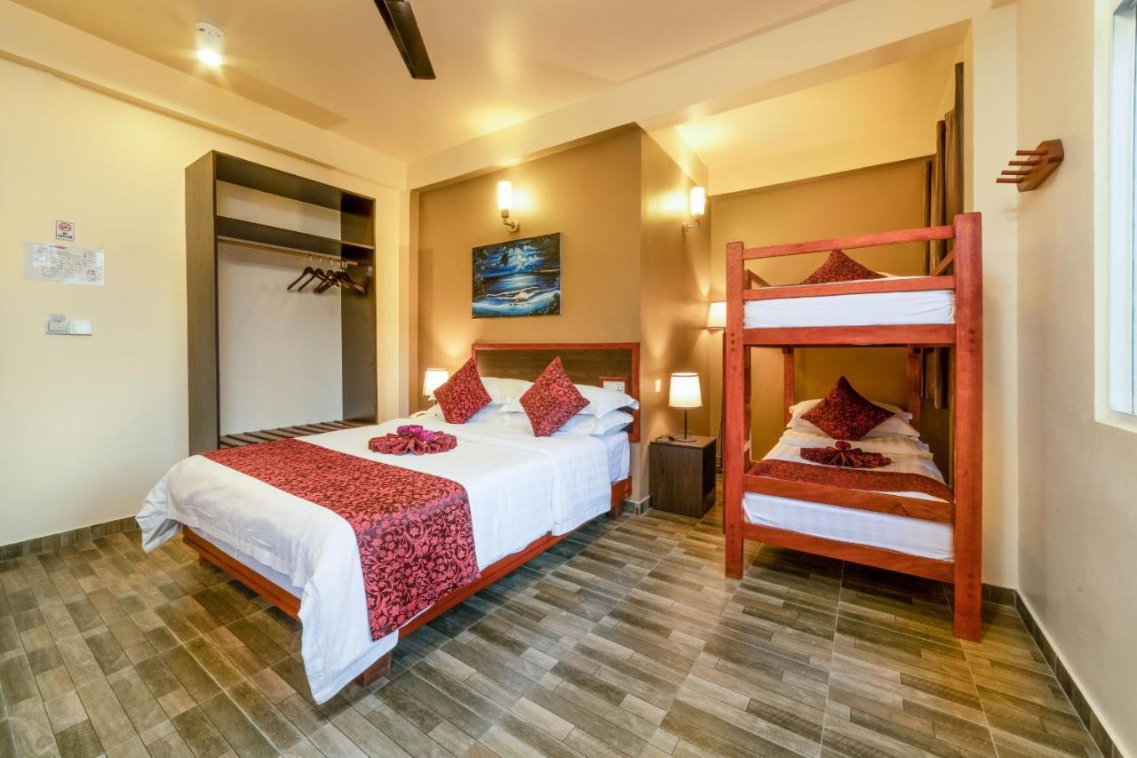 Paguro Beach Inn Ukulhas Island Ngoại thất bức ảnh