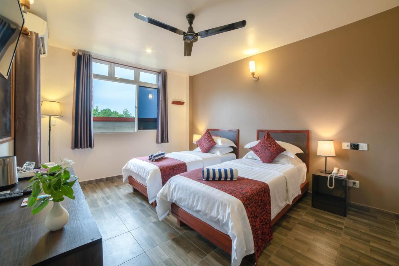 Paguro Beach Inn Ukulhas Island Ngoại thất bức ảnh